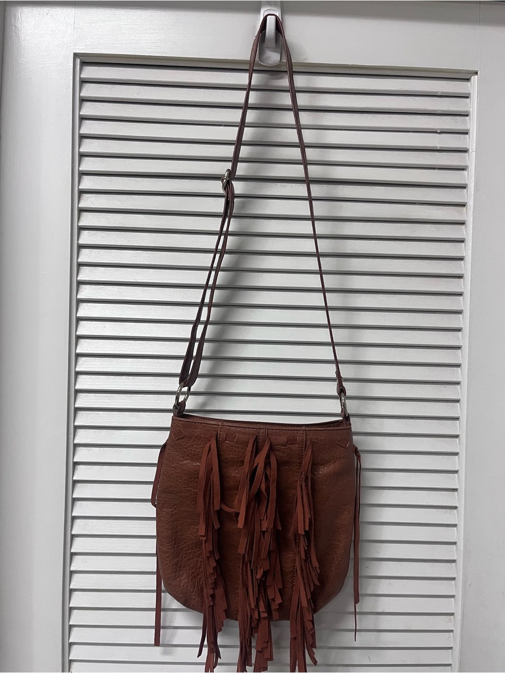 JESSICA Simpson Fringe Crossbody Bag in Brown 10”/11”